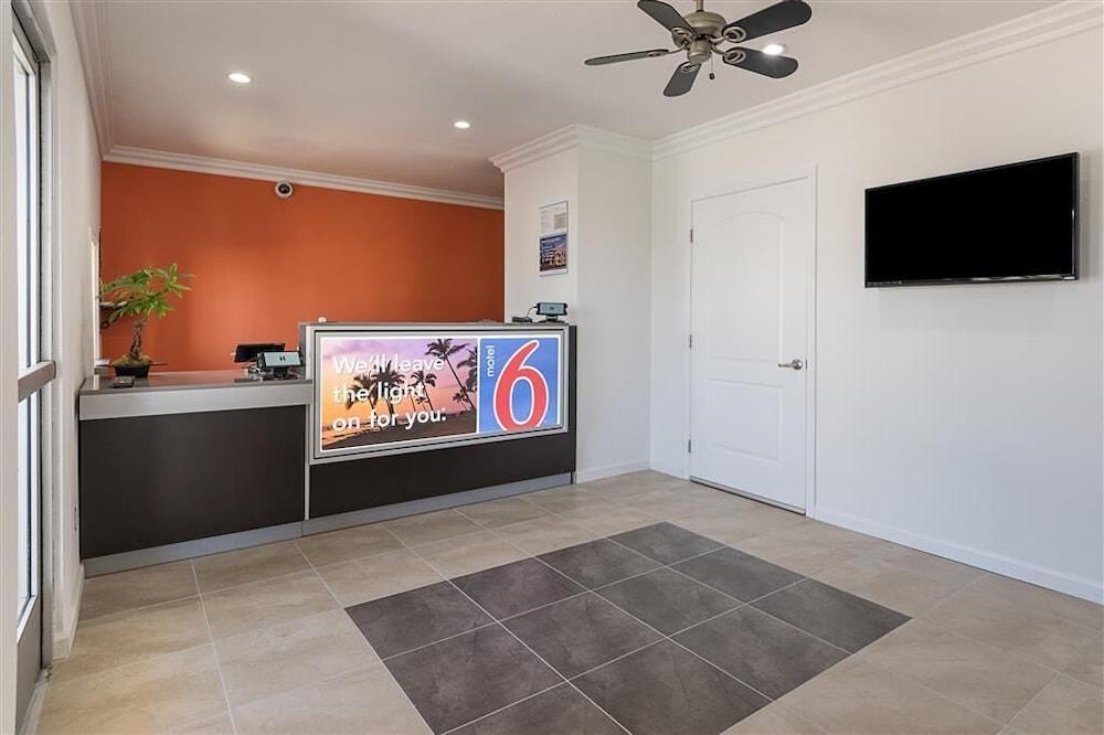 Motel 6 Lomita, CA photo 32