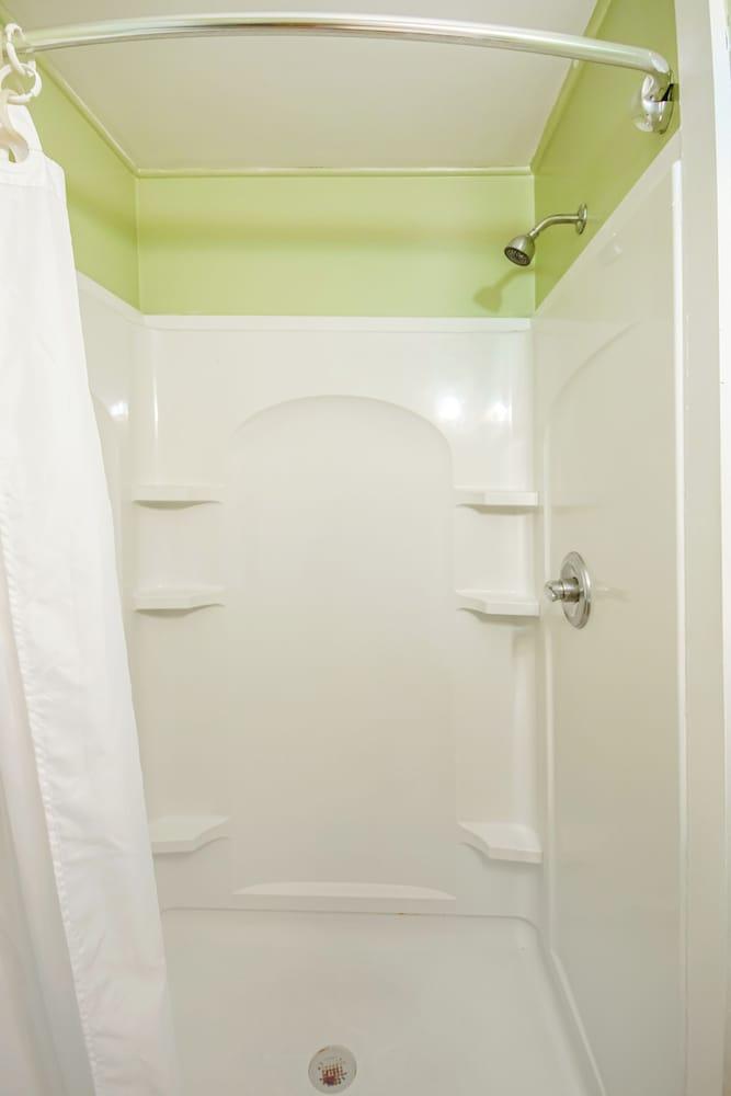 OYO Travelier Motel photo 24