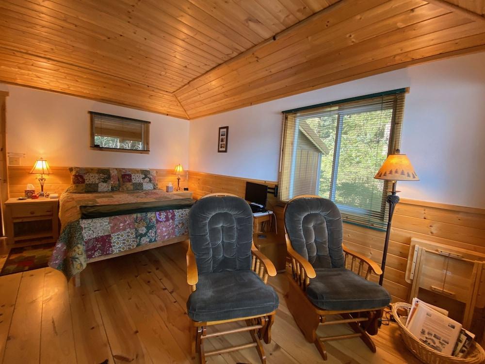Angels Rest on Resurrection Bay LLC photo 46