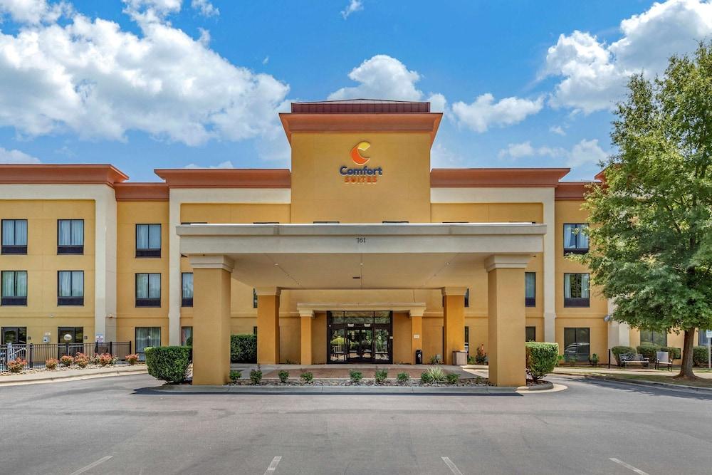Comfort Suites Clayton - Garner photo 1