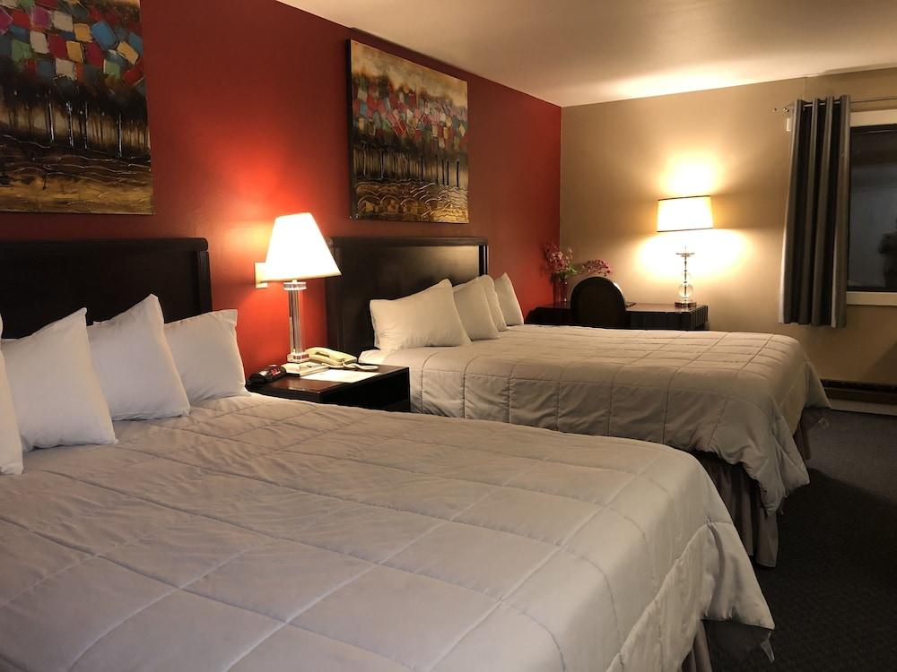 The Washburn Inn - On the Lake photo 30