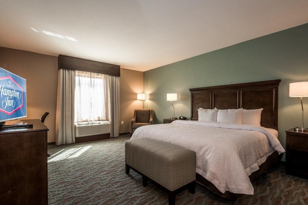 Hampton Inn & Suites Gulfport I-10 photo 14