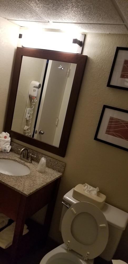 Comfort Inn Wethersfield - Hartford photo 10