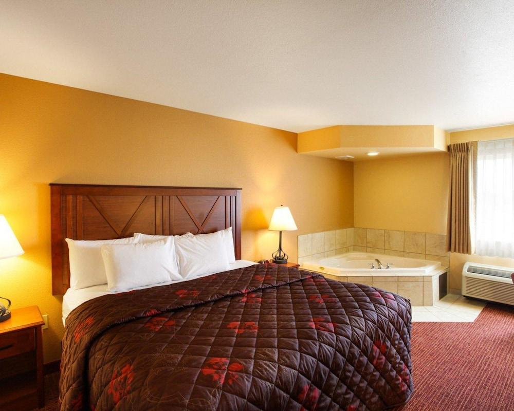 Rodeway Inn & Suites Phillipsburg photo 10