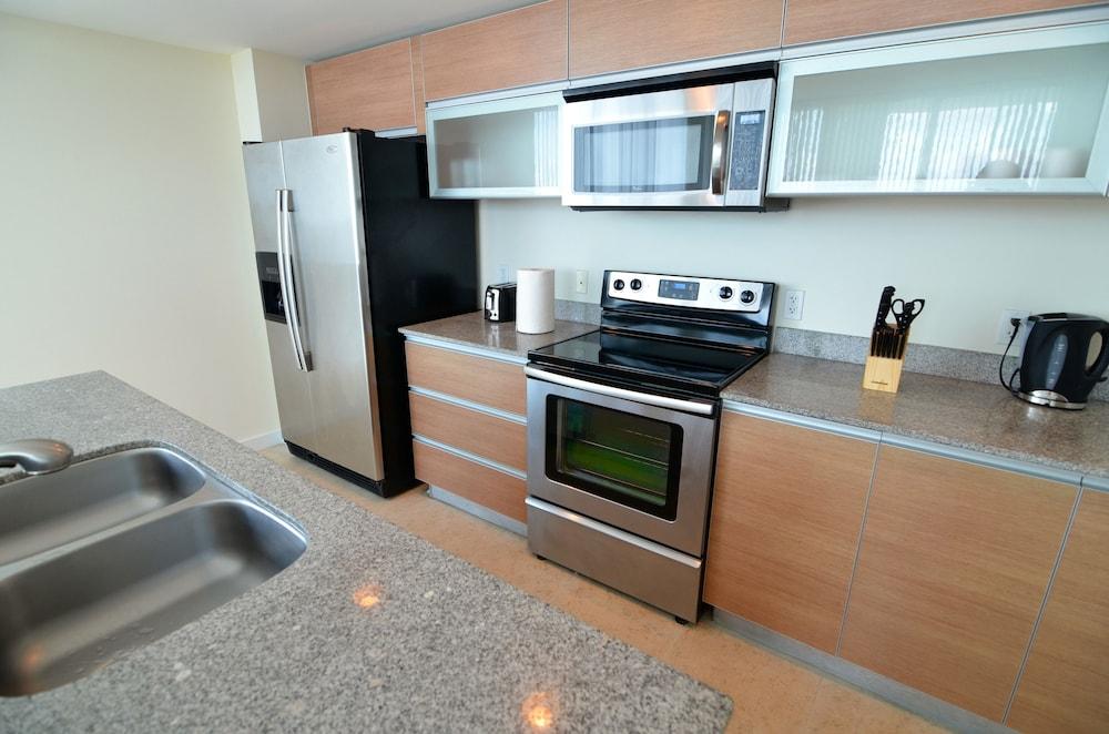 Riviera Luxury Living at River Oaks Marina and Tower photo 60