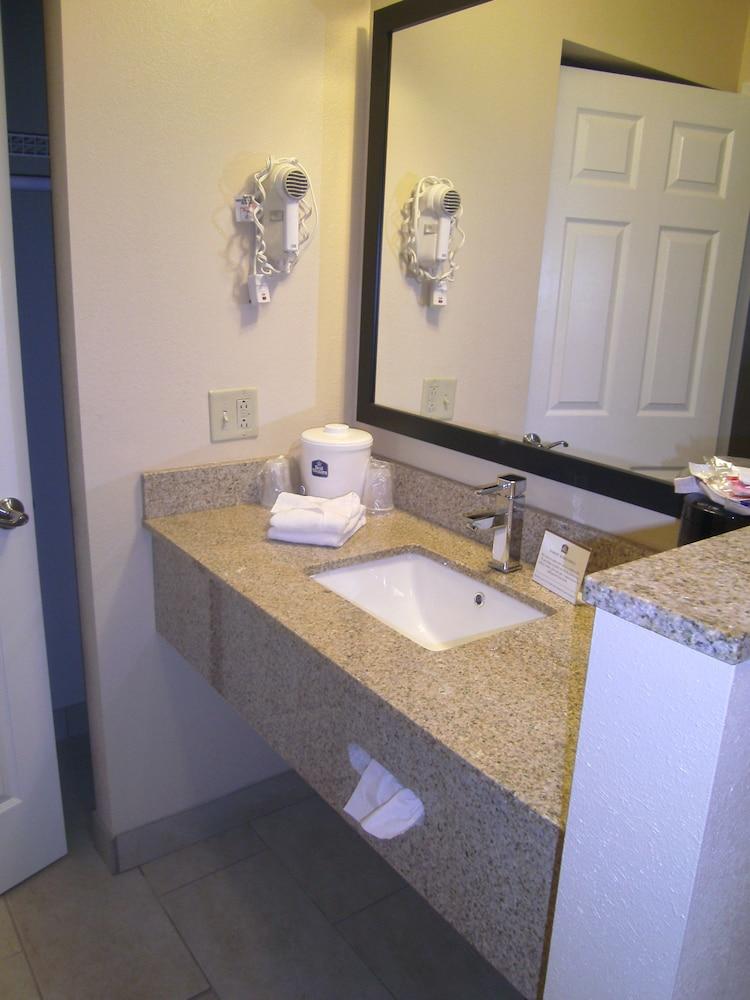 Quality Inn & Suites Williamsport photo 54