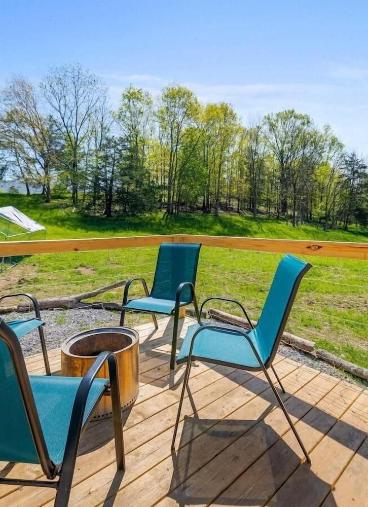 Farm Stay Pool 15min to Chattanooga photo 1