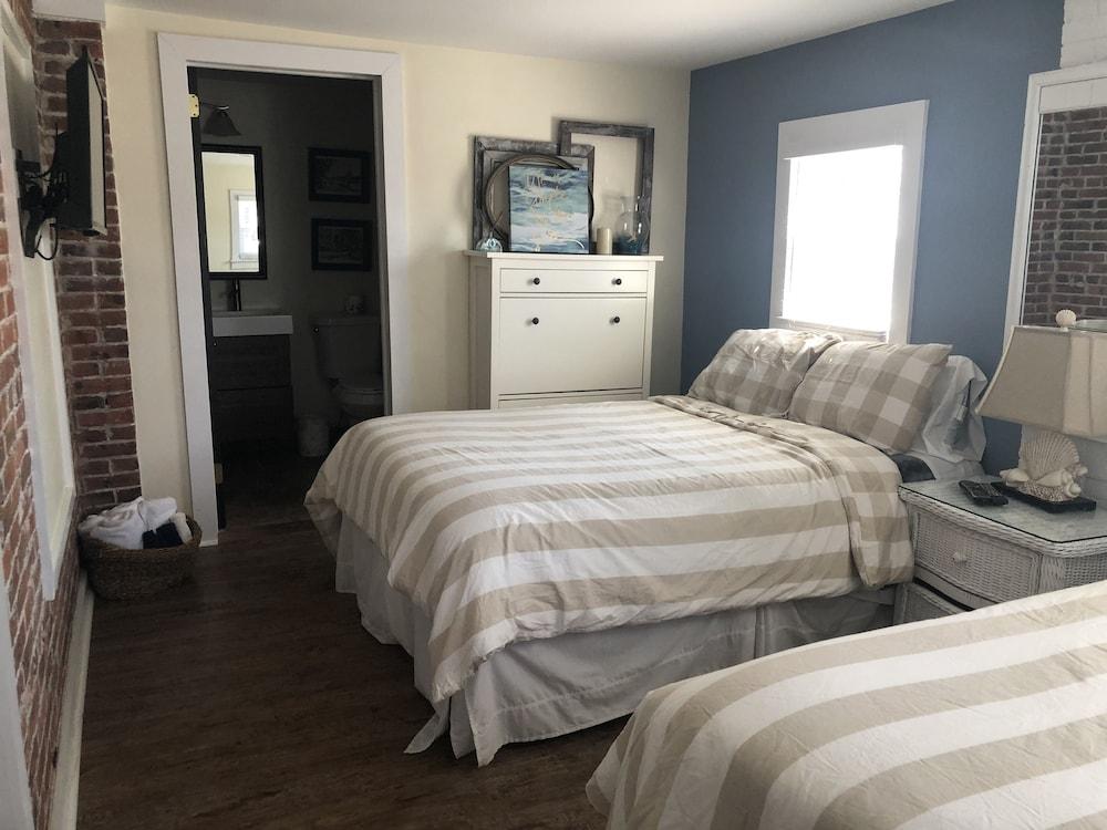Ocean Manor Inn photo 22