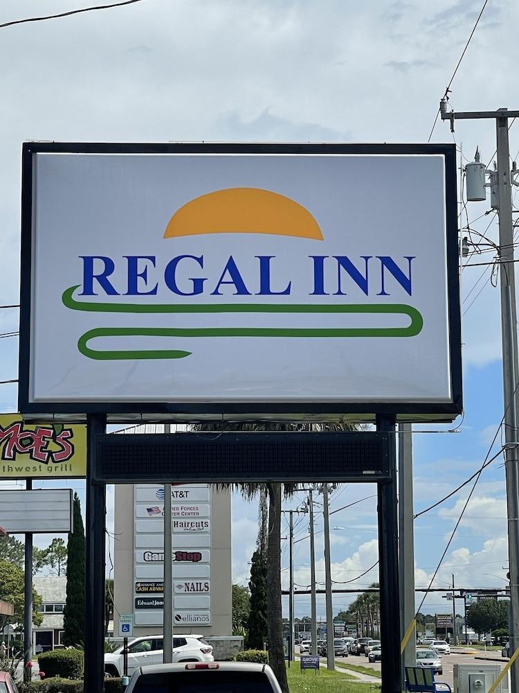 Regal Inn photo 13