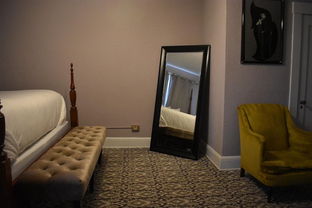 The DeLand Hotel photo 74
