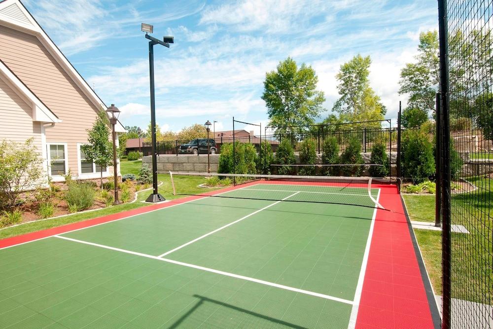 Residence Inn by Marriott Colchester photo 12