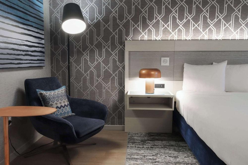 Radisson Plaza Hotel at Kalamazoo Center photo 7