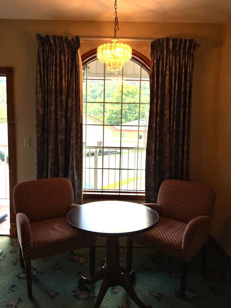 Cumberland Gap Inn photo 11