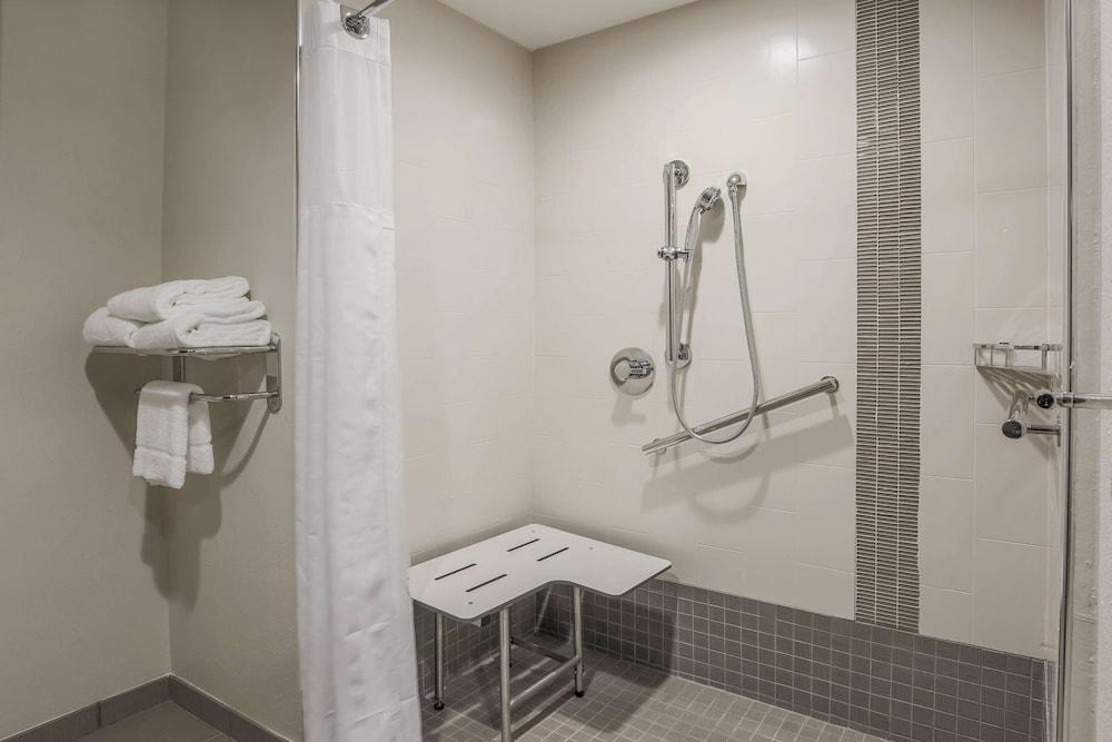 Hyatt Place Waco photo 7