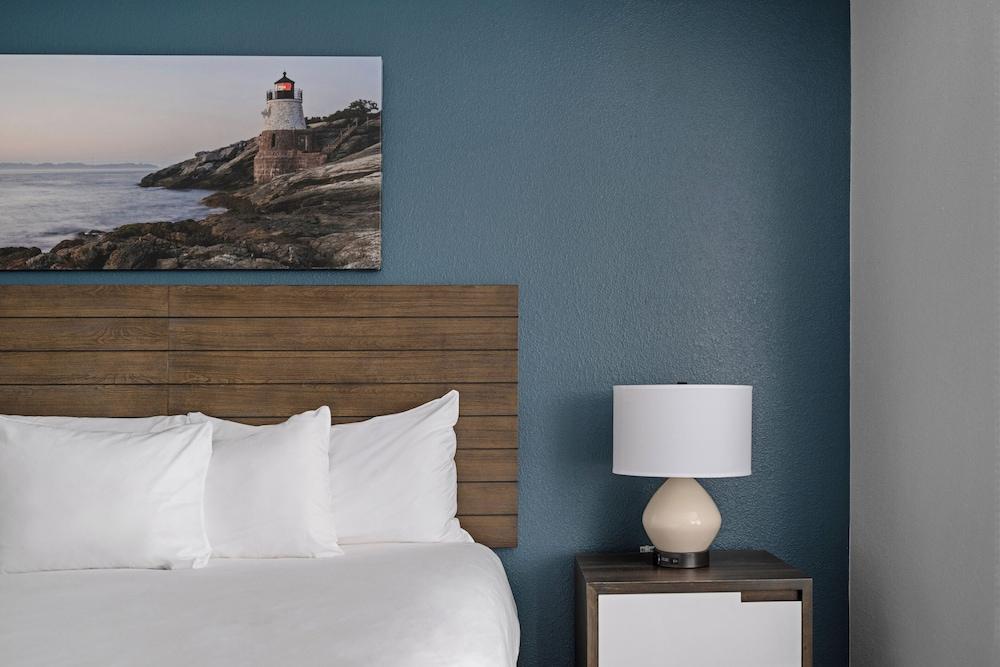 Club Wyndham Newport Onshore photo 10