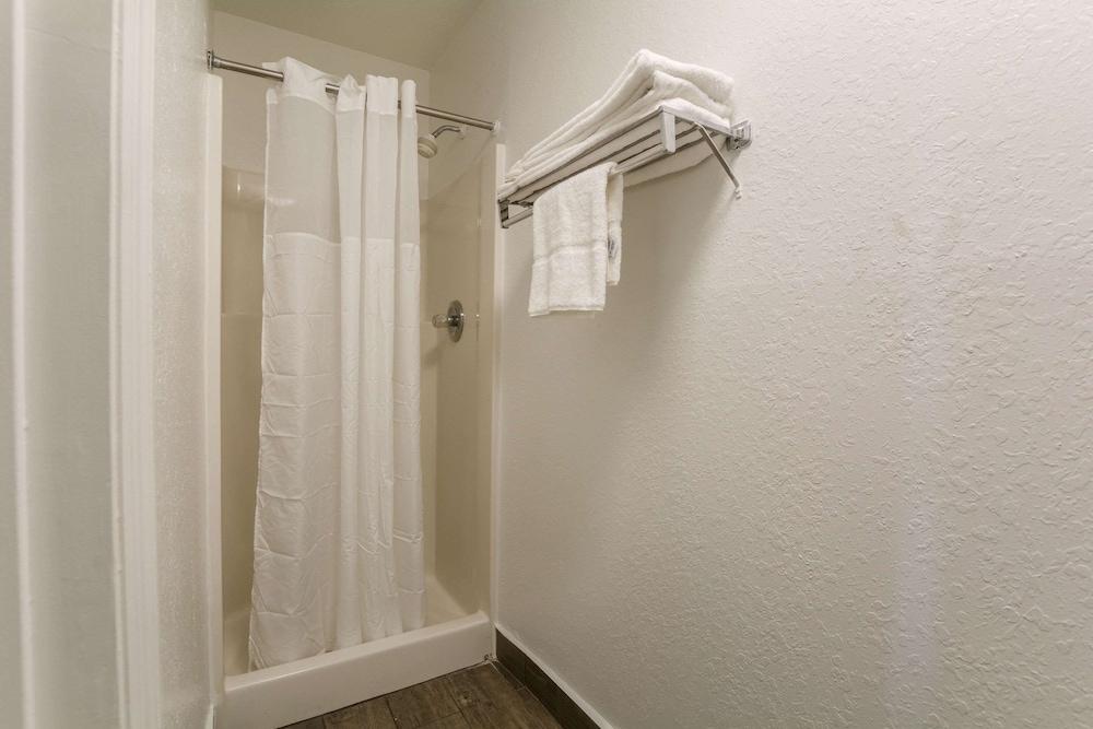 Quality Inn Georgetown North photo 11