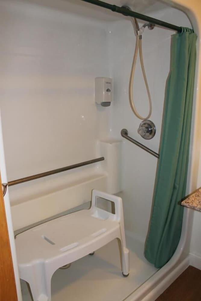 Country Inn photo 22