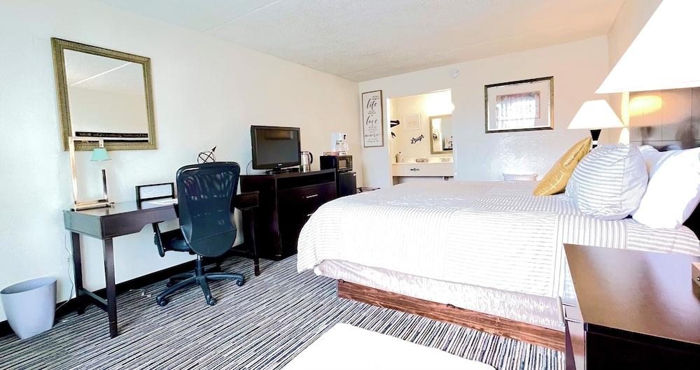 Budgetel photo 29
