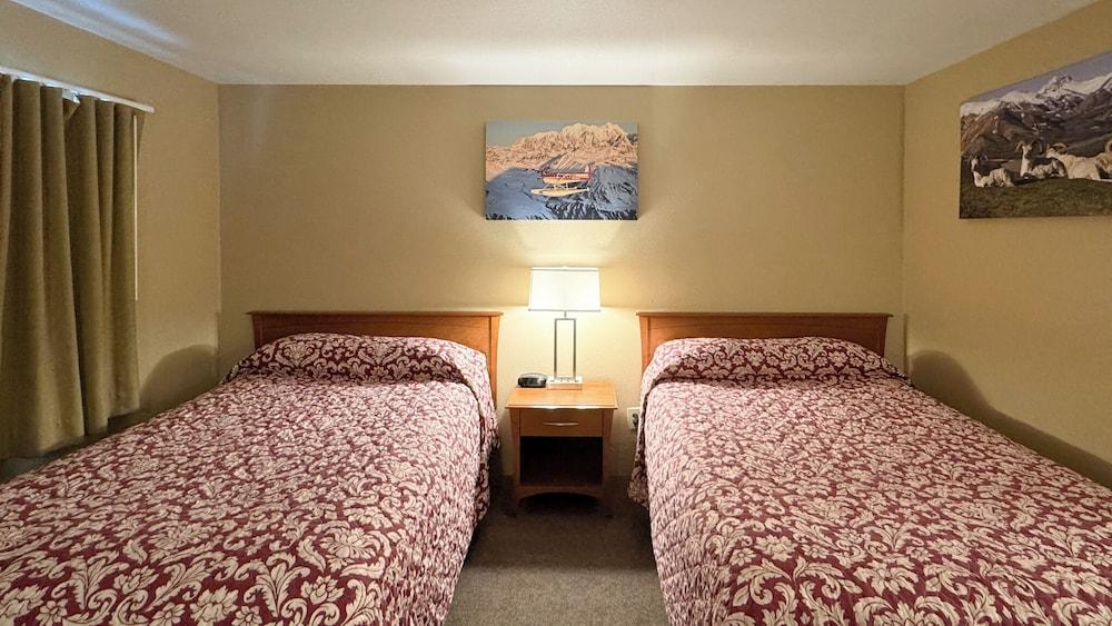 Young's Motel photo 18