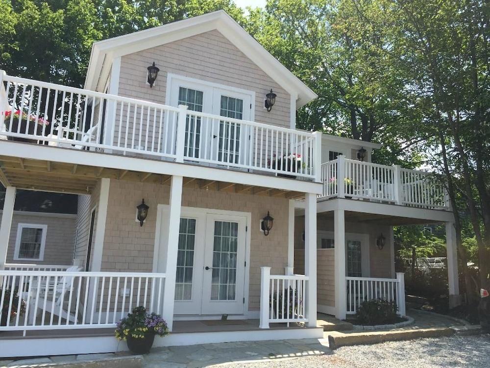 Marginal Way House Hotel photo 52