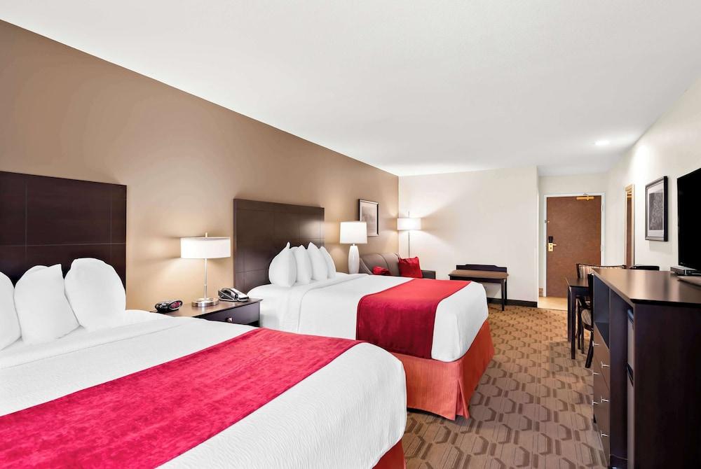 Best Western Palmyra Inn & Suites photo 11