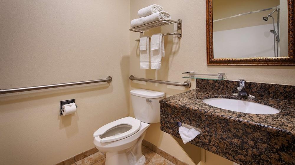 Best Western Lockhart Hotel & Suites photo 14