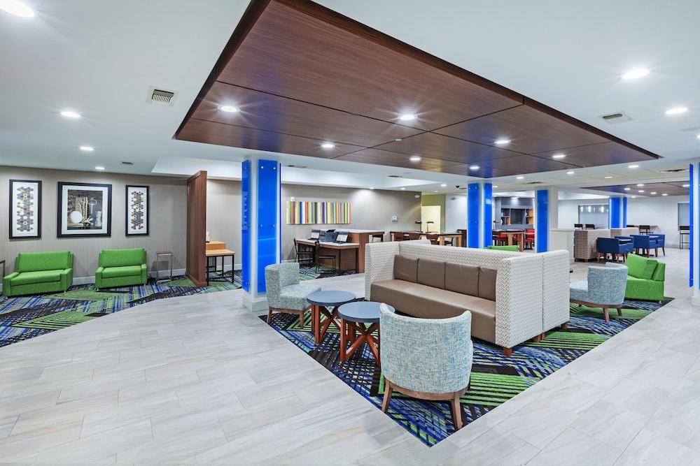 Holiday Inn Express and Suites Longview South I20 by IHG photo 17