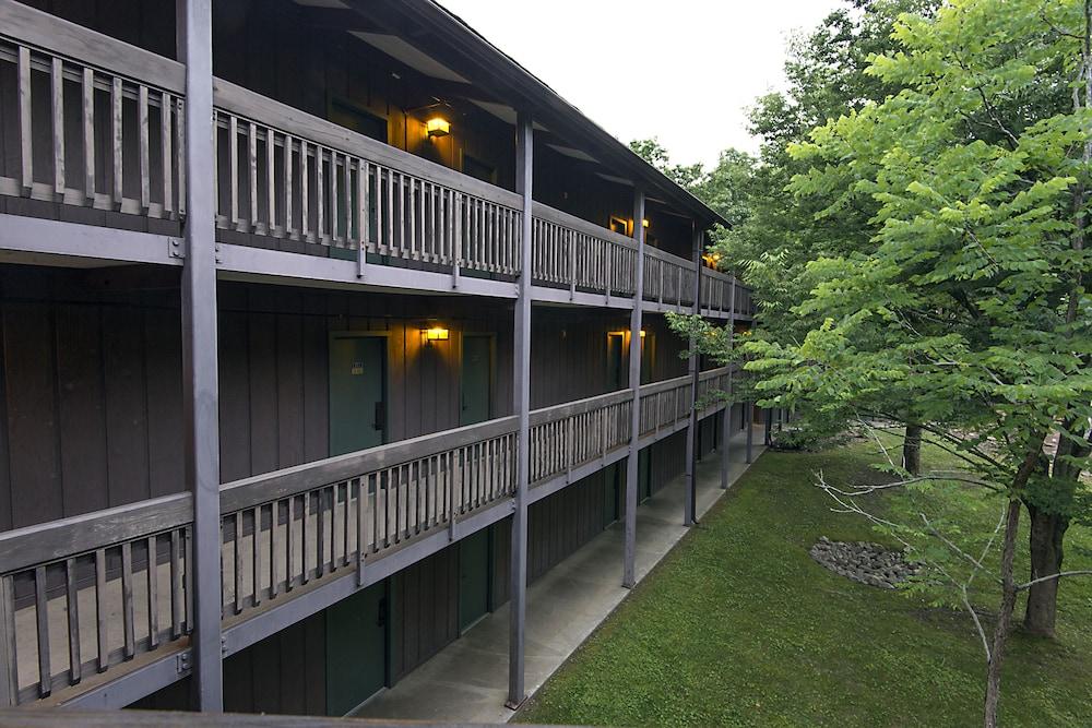 Greenbo Lake State Resort Park photo 9