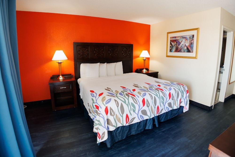 Garnet Inn & Suites, Orlando photo 51