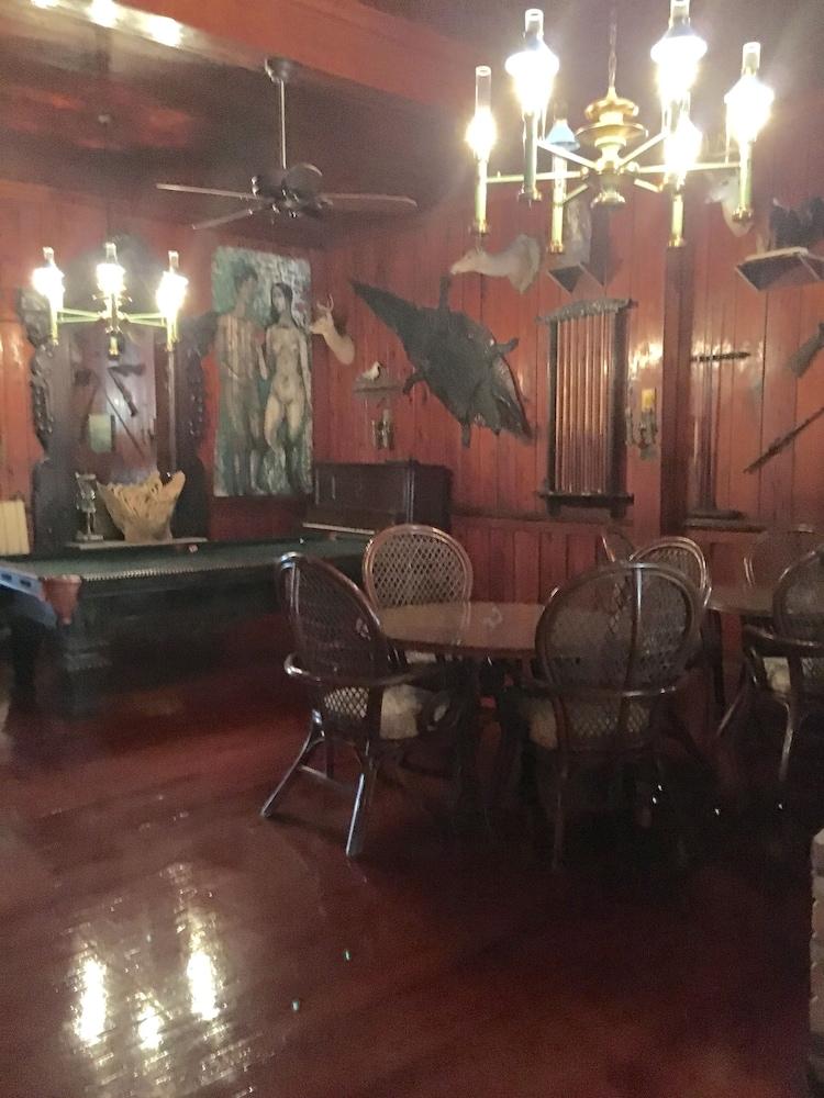 Rod And Gun Club photo 4