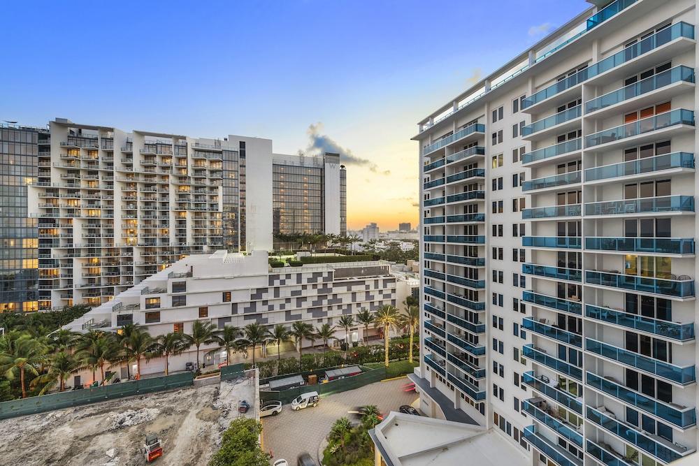 Ocean View Luxury Condo photo 1