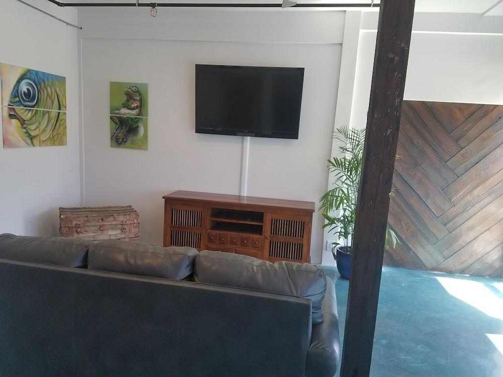 House of Trestles - Hostel photo 9