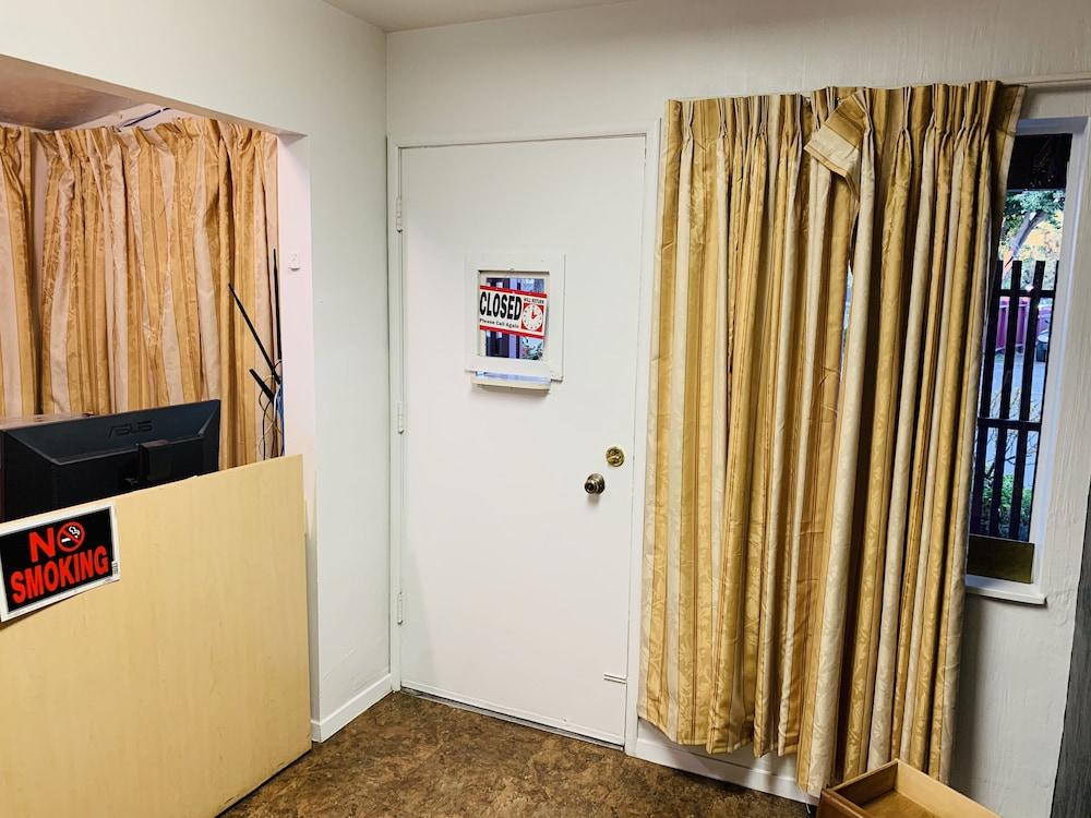 Pacheco Pass Motel photo 3