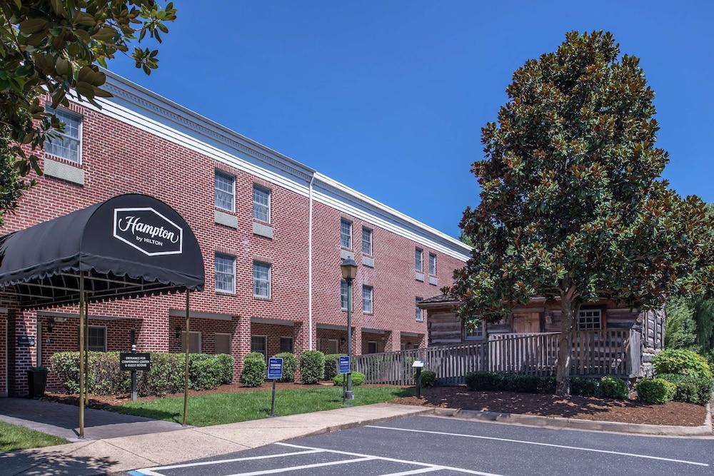 Hampton Inn Lexington-Historic District photo 1