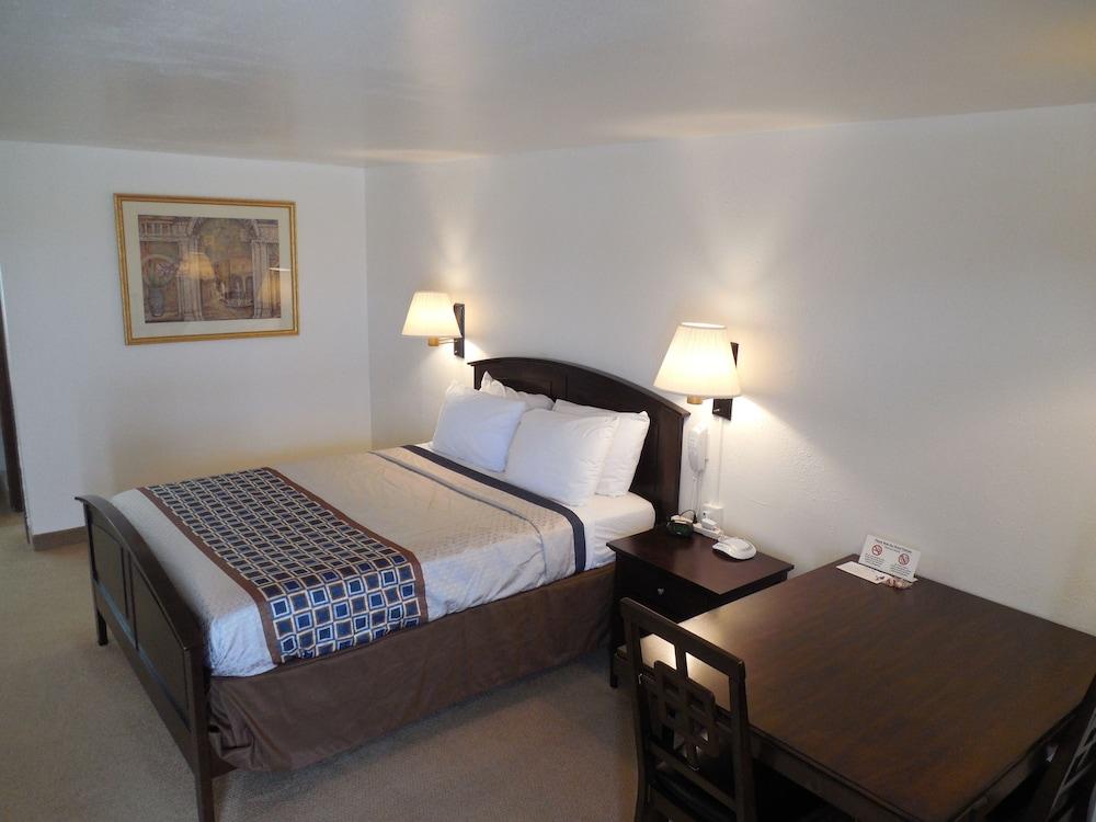 Motel 70 photo 38