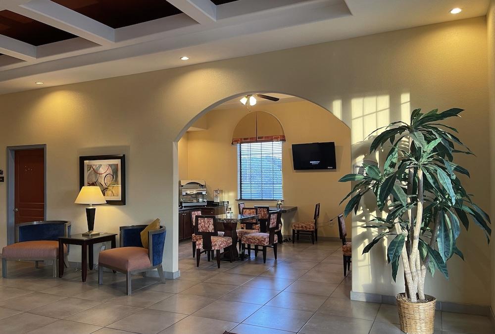 Sunbridge Inn and Suites photo 21