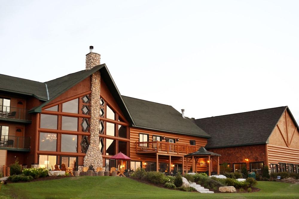 Crooked River Lodge photo 1