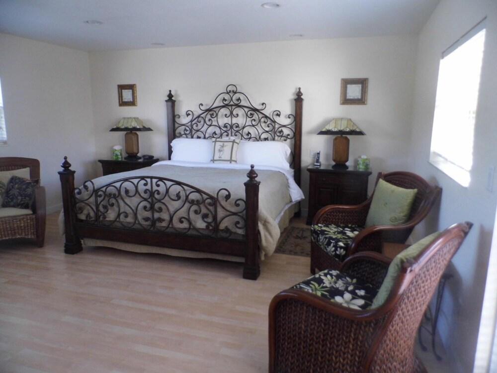 Island's End Resort photo 3