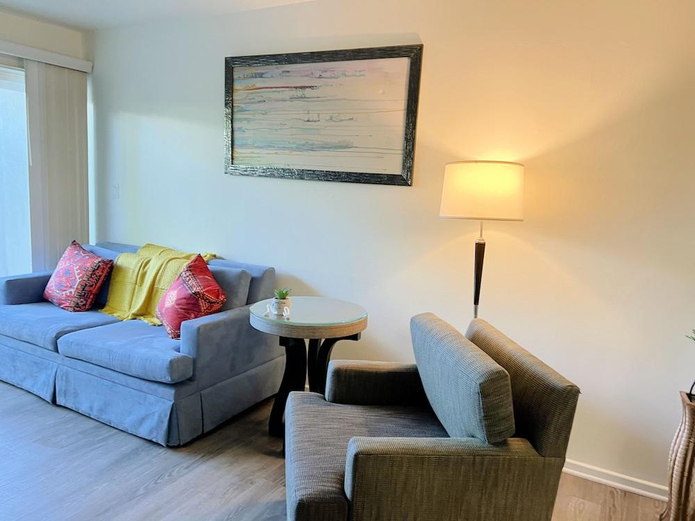 Executive Suites near Santa Monica photo 28