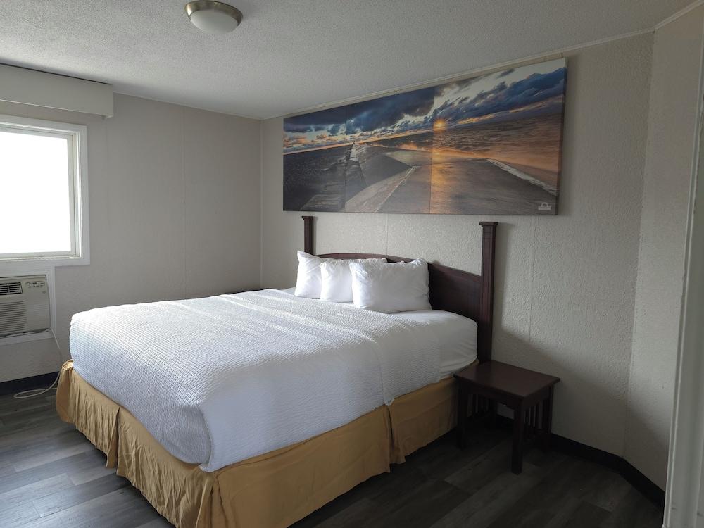 Days Inn & Suites by Wyndham Port Huron photo 10