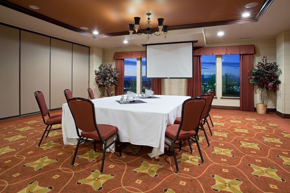 Holiday Inn Denver-Parker-E470/Parker Road by IHG photo 2