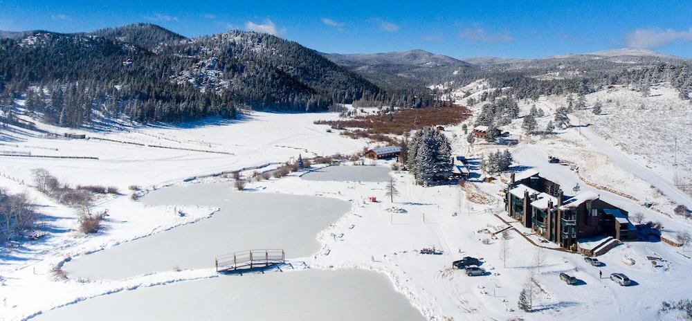 Beaver Meadows Resort Ranch photo 9