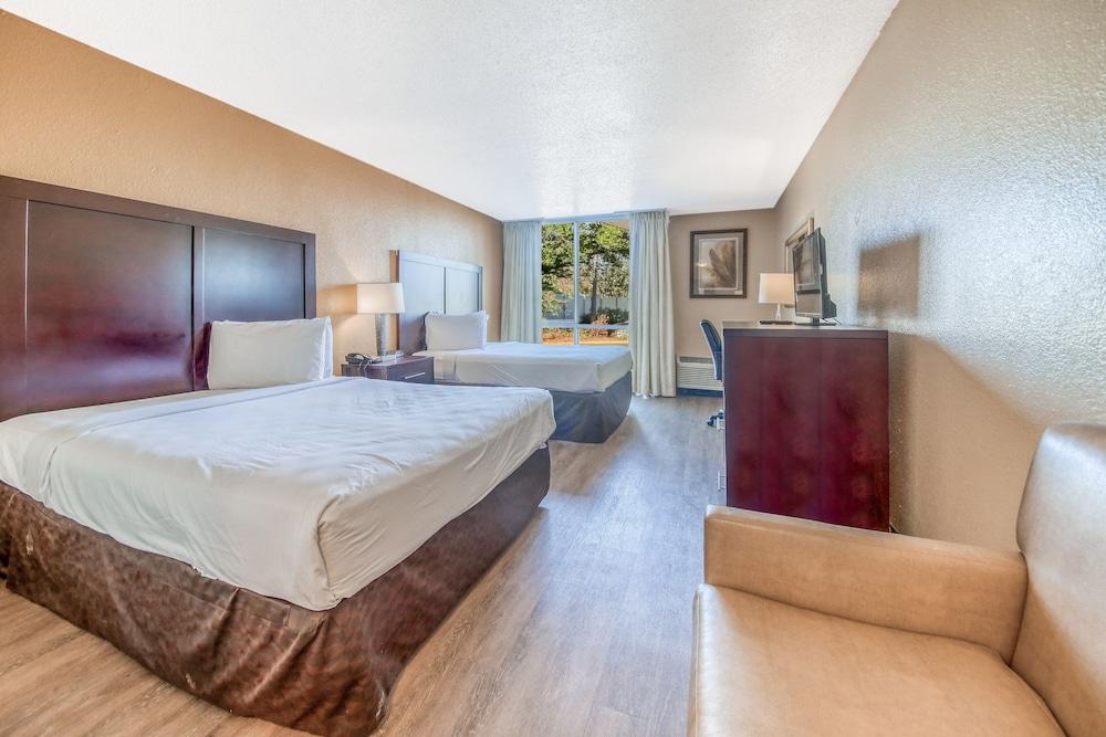 B&B Hotel Orlando International Drive Near Universal - Newly Renovated! photo 23