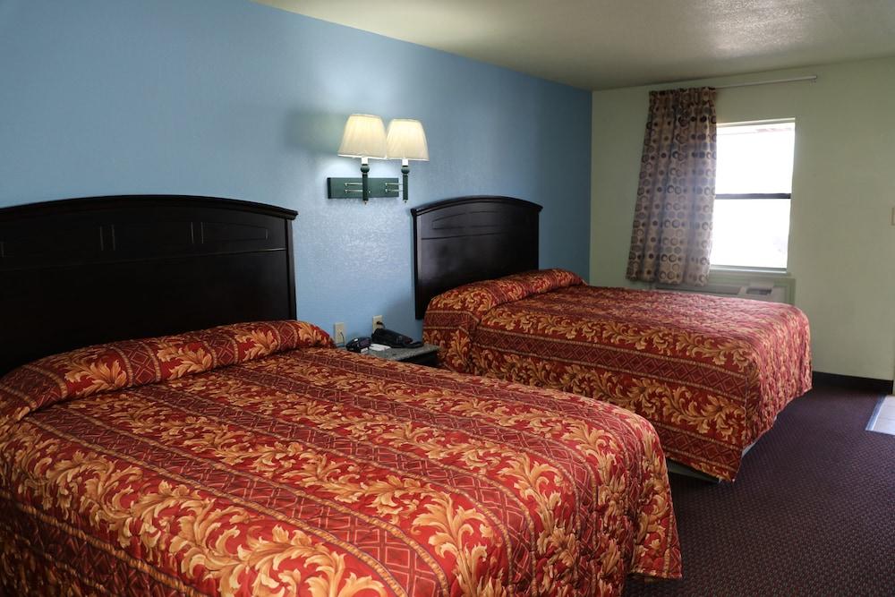 Budget Inn photo 14