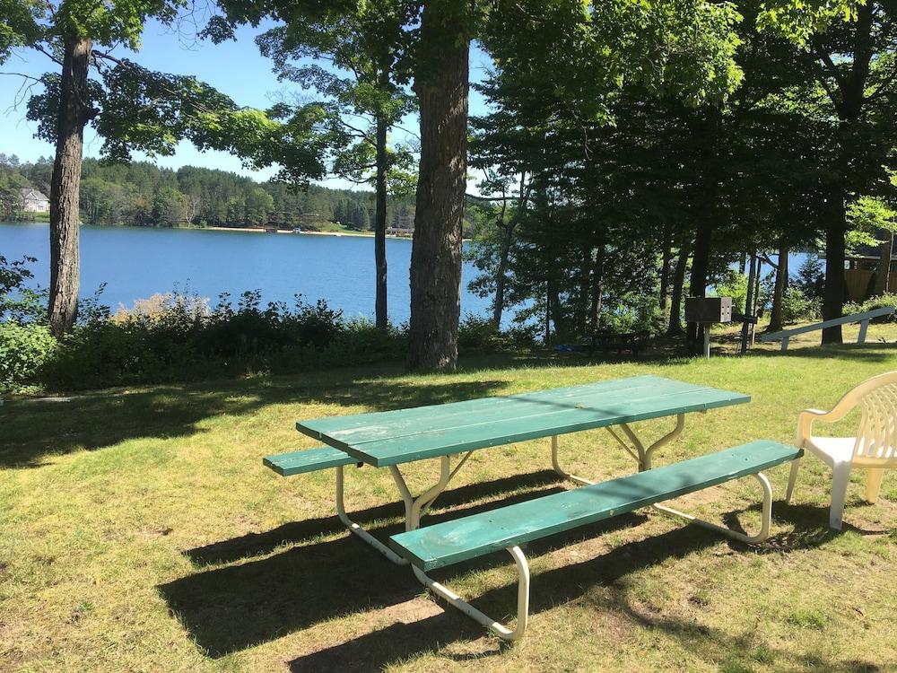 Dixon Lake Resort photo 14
