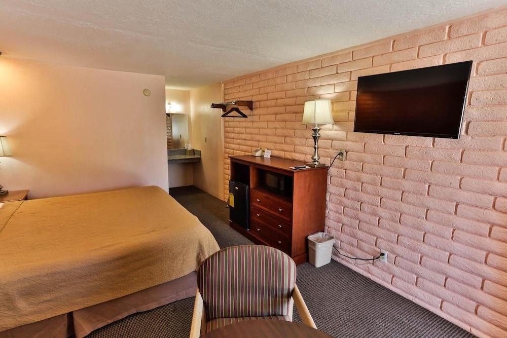 Country Inn photo 28