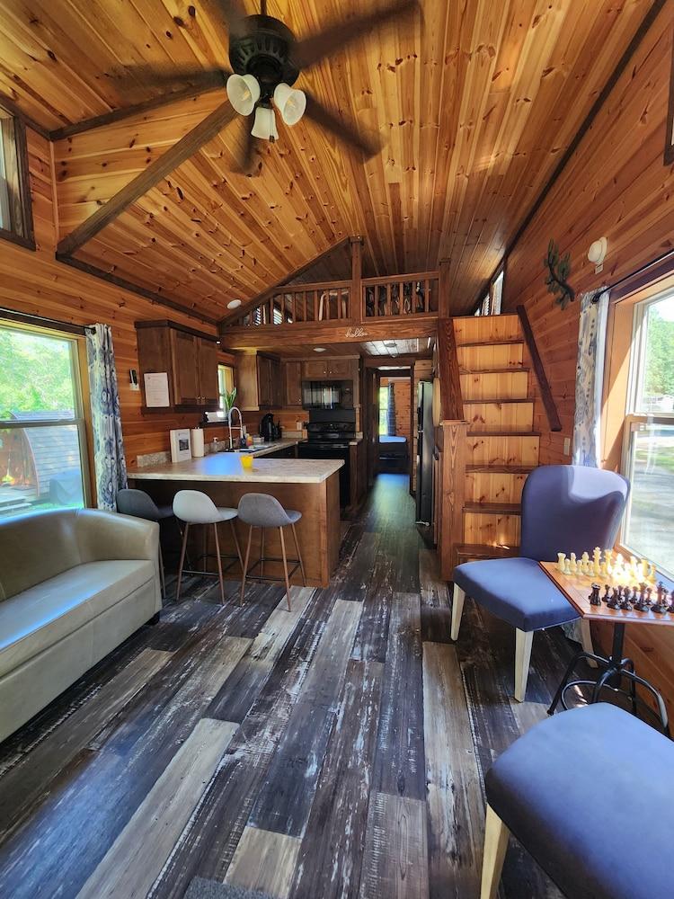 Emberglow Outdoor Resort photo 19