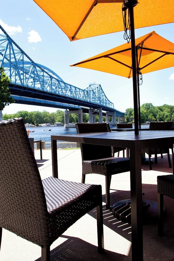 Courtyard by Marriott La Crosse photo 63
