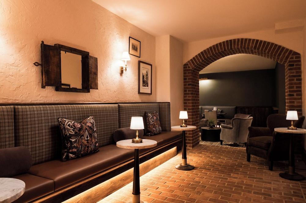 86 State Circle - Luxury Boutique Hotel photo 10