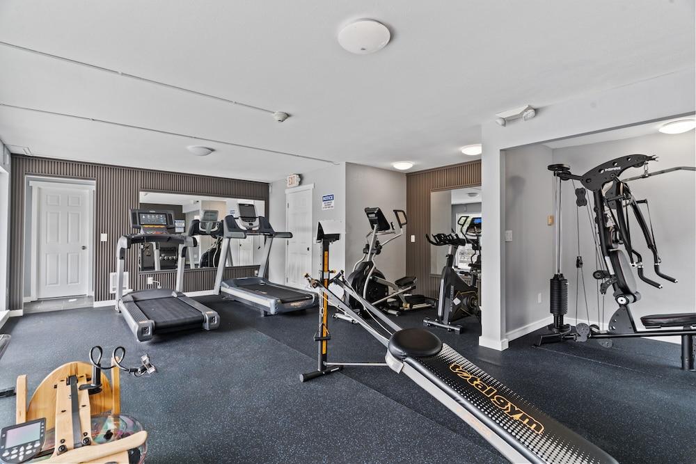 Interurban Suites Hotel photo 23